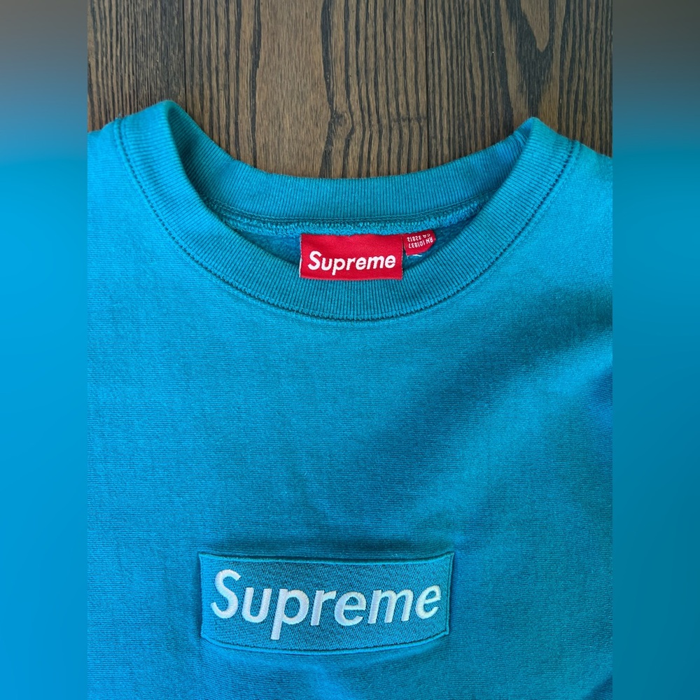 Supreme Blue Crewneck Sweater - Picture 3 of 4